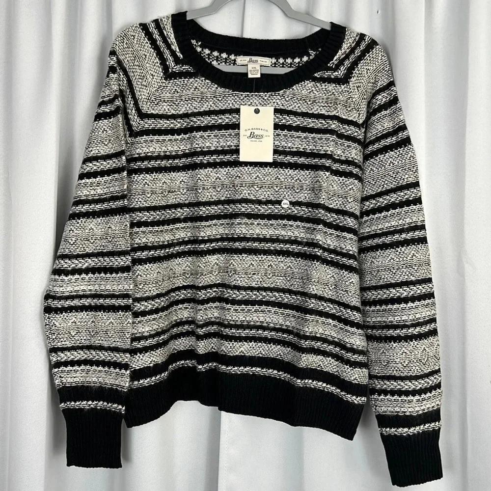 NWT G.H Bass & Co Black &‎ White Scoop Neck Sweater Size XXL